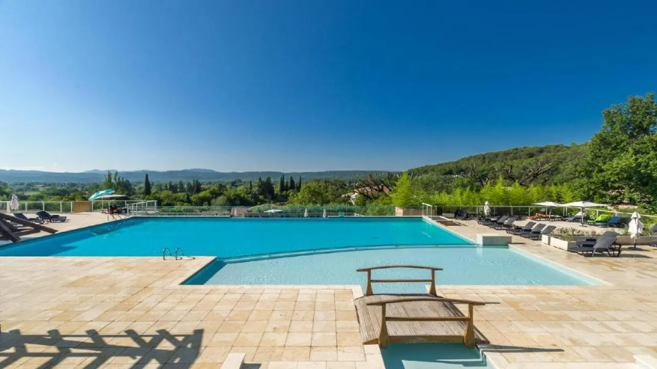 Apartment Appartement 3 Pieces Climatise Dans Une Residence Avec Piscine Callian
